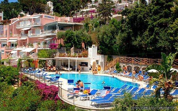 La Vega Hotel Capri Facilities photo
